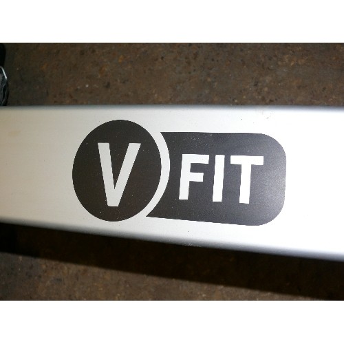 524 - ROWING MACHINE BY VFIT AIR RESISTANCE.