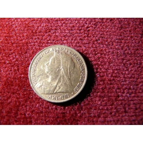 57 - A GOLD HALF SOVEREIGN, VEIL HEAD QUEEN VICTORIA, 1895.