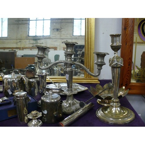 135 - A LARGE SELECTION OF SILVER PLATE ITEMS.