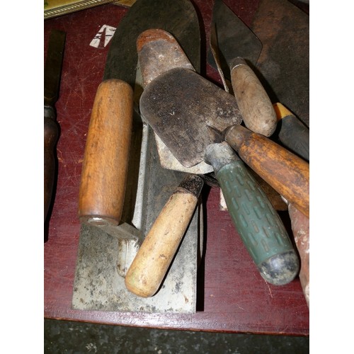 234 - BRICKWORK TOOLS