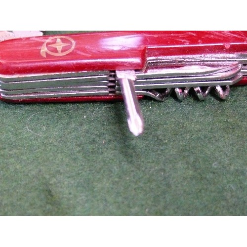 48 - SWISS ARMY STYLE PENKNIFE