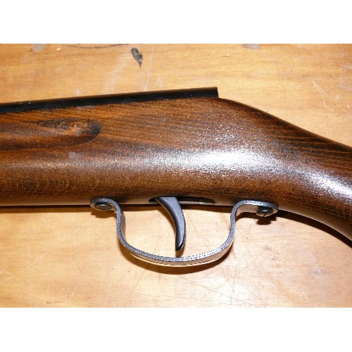 60 - SLAVIA 624 .77 BREAK BARRELL AIR RIFLE, WORKING.