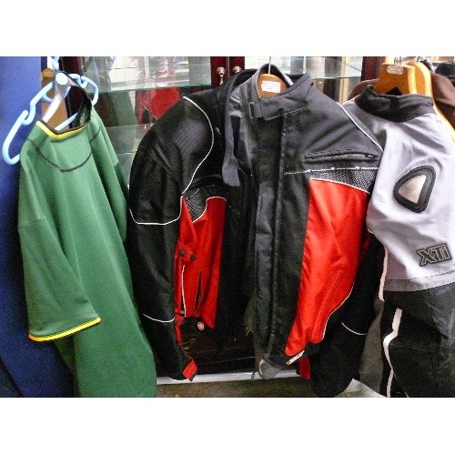 448 - AQUA PIRE ADVANCED WATERPROOF AND BREATHABLE RED AND BLACK MOTORCYCLE JACKET, XL.