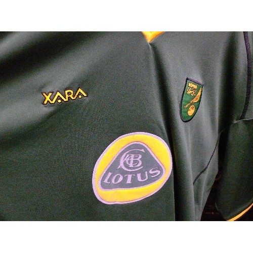 450 - XARA FOOTBALL SHIRT, 'LOTUS', IN GREEN, SIZE XL.