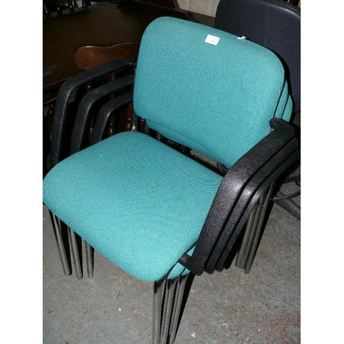 458 - THREE STACKING CHAIRS IN GREEN WITH METAL FRAMES.