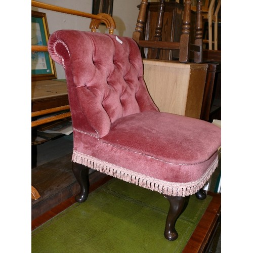 460 - PRETTY ROLL TOP BEDROOM CHAIR IN PINK DRALON WITH BUTTON BACK.