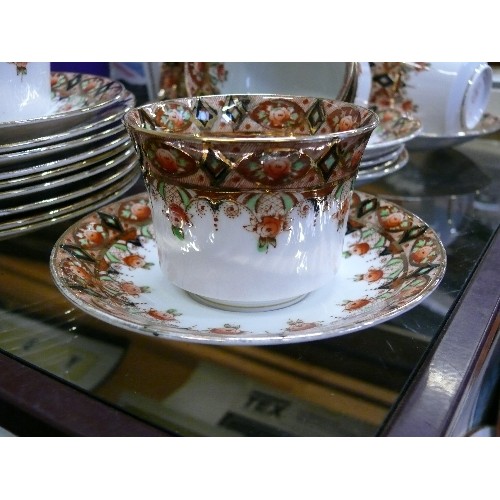 345A - PARK PLACE EIGHT CUPS AND SAUCERS BY REID CHINA, EARLY 20TH C. 1913-1946, CHANGED TO ROSYLN CHINA 19... 