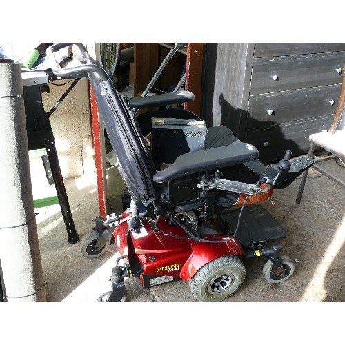 440 - AN ELECTRIC WHEELCHAIR, INVACARE PRONTO M41, WORKING WHEN LOTTED.