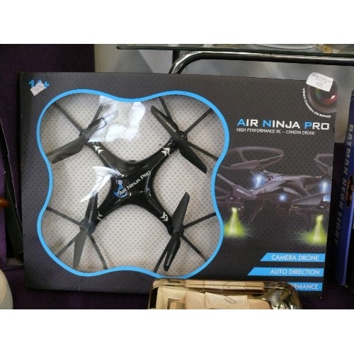 122 - AN AIR NINJA PRO HIGH PERFORMANCE R/C CAMERA DRONE, APPEARS NEW IN BOX.