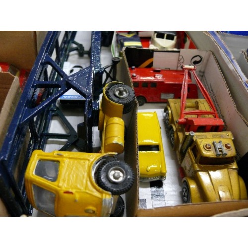 331 - A MIXED BOX OF COLLECTORS VEHICLES TO INCLUDE DINKY, CORGI AND TRI-ANG.