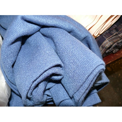 238 - MID BLUE FABRIC 1.9m X 5m.