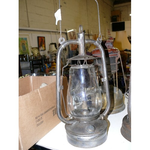 240 - TOWER-LITE PARAFFIN LAMP