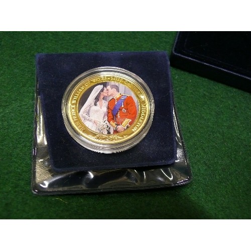 59 - DIAMOND JUBILEE SUPERSIZE COIN 65mm IN PRESENTATION BOX WITH CERTIFICATE, £5 COIN WITH CERTIFICATE P... 