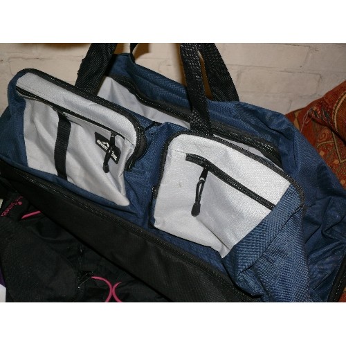 199 - THREE VARIOUS HOLDALLS INCLUDING ANN SUMMERS.