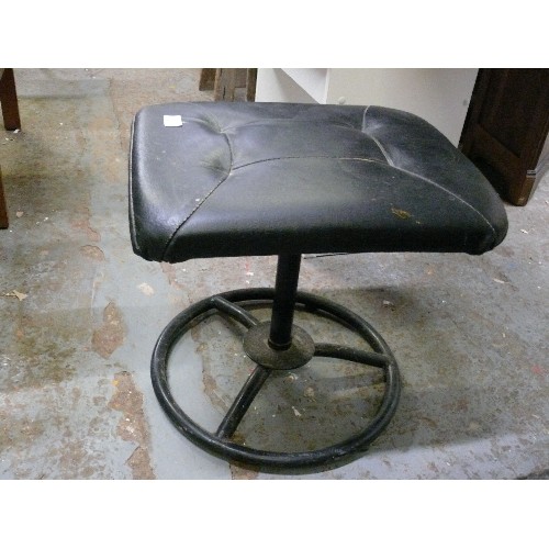 413 - BLACK METAL FRAMED STOOL WITH VINYL  BUTTONED SEAT.