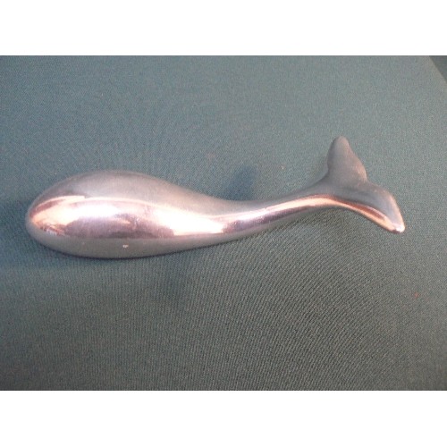 137 - Two signed Hoselton of Canada polished aluminium sculptures, whale and dolphin , models 1290 & 1782