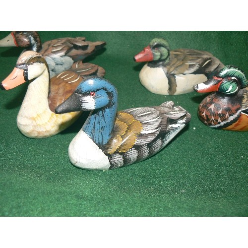 86 - FIVE DECORATIVE WOODEN DUCKS