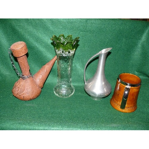 109 - A COLLECTION OF VINTAGE DECORATIVE VASES AND JUGS.