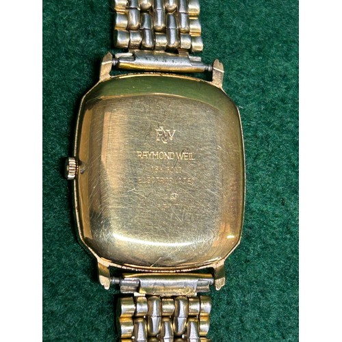 11 - AN ELEGANT RAYMOND WEIL GENEVA LADIES QUARTZ WATCH 18k GOLD PLATED WITH ORIGINAL BOX.