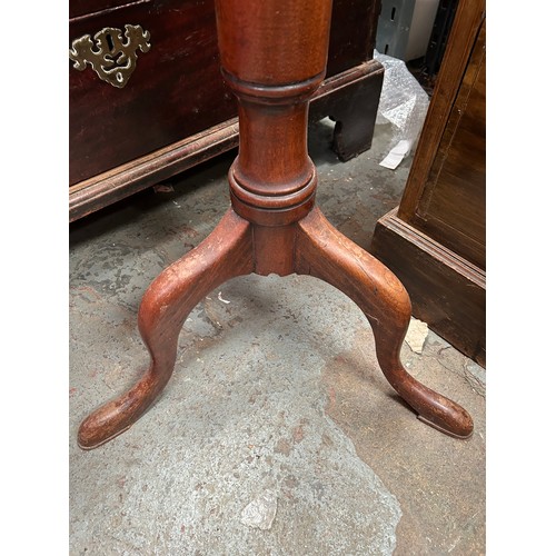 410 - Very tall 19th Century mahogany Gentleman’s shaving stand with an inlaid mirror - 180cm