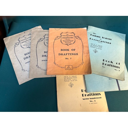 344B - 5 X 1930's dressmaking books 