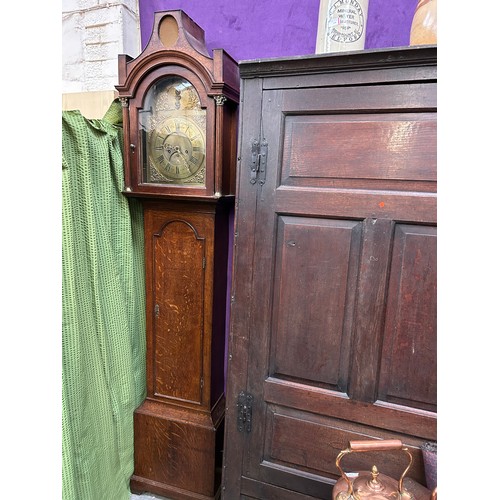 345A - Late 18th Century Oak Cased Longcase clock by Thomas Travis of Thorne & nearby Doncaster, Brass dial... 