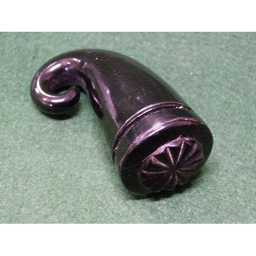 12 - Mid 19th Century Scottish snuff mull, with star pattern to lid, in ebony or bog oak.