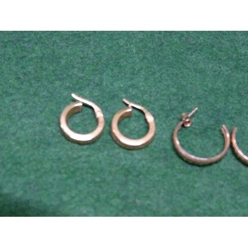 32A - 2 PAIRS OF 9CT GOLD LOOP EAR RINGS WEIGHT 2.26GR