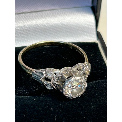 19A - A FULL CARAT DIAMOND (See additional info in condition report & additional photos, 0.8 to 1ct)RAISED... 