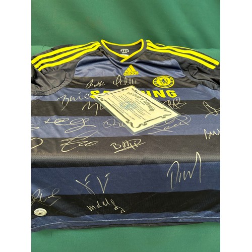 A SIGNED CHELSEA FOOTBALL SHIRT (SIZE XL) WITH CERTIFICATE OF AUTHENTICITY "PERSONALLY SIGNED BY THE