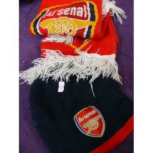 87 - ARSENAL COLLECTION - CUFFLINKS, ARSENAL-NEWCASTLE TICKET, HAT SCARF, 2 PRINTS, MAGAZINES AND PROGRAM... 