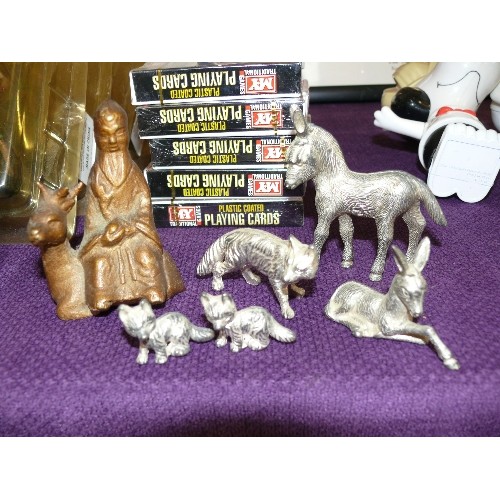 98 - A SELECTION OF SMALL METAL ANIMAL FIGURES (fox and cubs plus Donkey and foal)