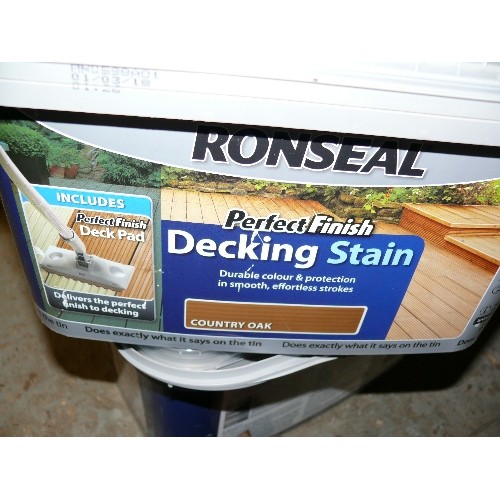 307 - TWO TUBS OF RONSEAL PERFECT FINISH DECKING STAIN IN COUNTRY OAK