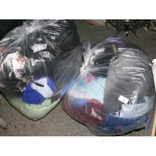 164 - 5 BAGS OF GOOD QUALITY MIXED CLOTHES