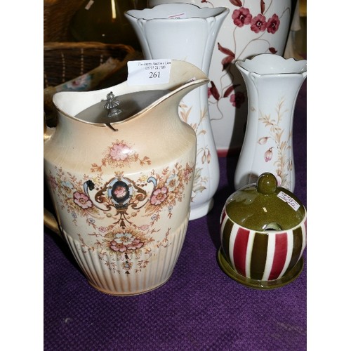 261 - A CROWN DEVON 'FIELDINGS' JUG, GOEBEL PRESERVE POT AND A PAIR OF ROYAL WINTON VASES