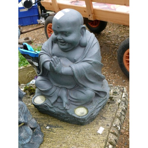 363 - BUDDHA GARDEN SOLAR LAMP