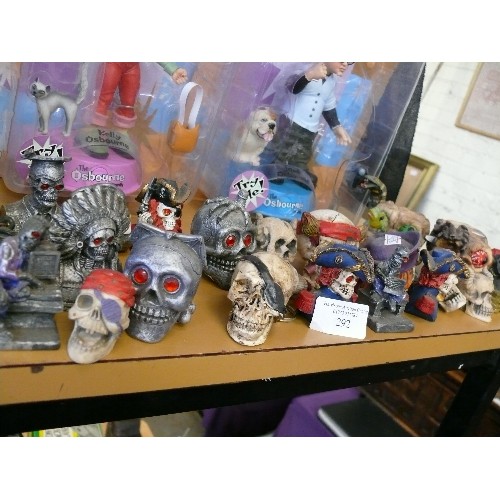 292 - COLLECTION OF SMALL NOVELTY SKULLS