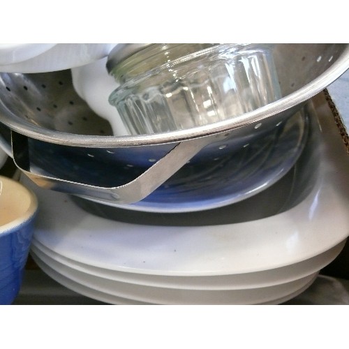 299 - BOX OF MIXED CHINA TO INCLUDE,  TUREEN, SERVING DISHES, LE CREUSET RAMEKIN X 2 ETC.