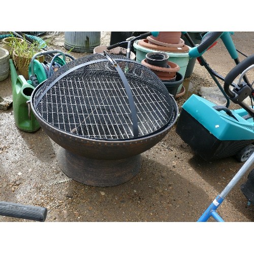 329 - LARGE METAL FIRE PIT