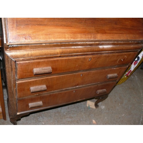 513 - 3 DRAWER BUREAU, NEEDS ATTENTION