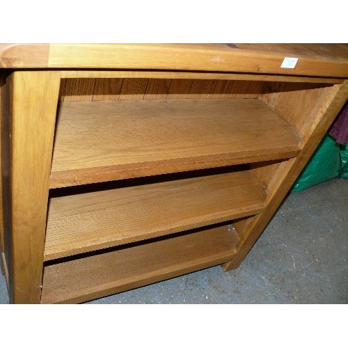 524 - SOLID OAK BOOKCASE