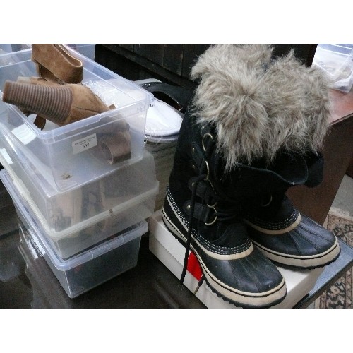 538 - 6 X CONTAINERS OF LADIES SHOES AND A PAIR OF SNOW BOOTS, SIZE 7