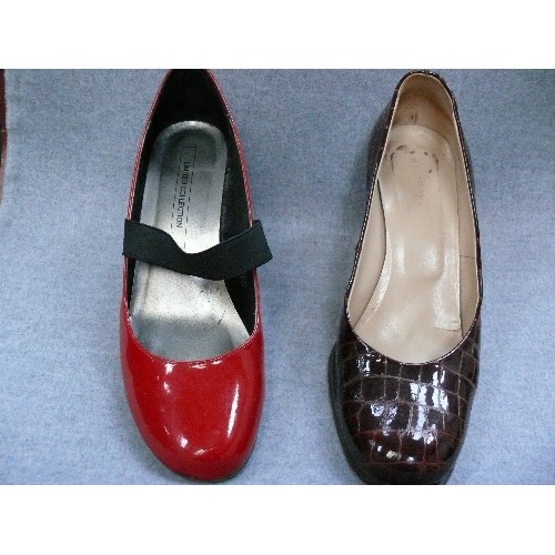 539 - 6 X CONTAINERS OF LADIES SHOES, SIZE 7