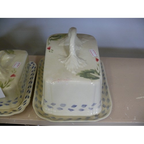 78 - A LOVELY FLORAL CHEESE DISH BY ROYAL WINTON PLUS A MATCHING BUTTER DISH AND TWO TOAST RACKS