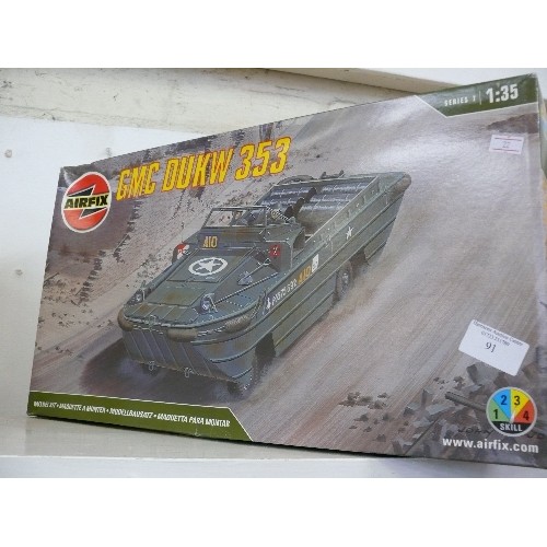 91 - AN AIRFIX GMC DUKW 353 MODEL KIT 1:35 SCALE IN ORIGINAL BOX, APPEARS NEW AND COMPLETE.