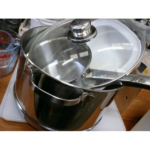 283 - A VERY LARGE LOT OF KITCHENWARE AND GOOD QUALITY SAUCEPANS TO INCLUDE A SET OF THREE BY JUDGE, A GLA... 