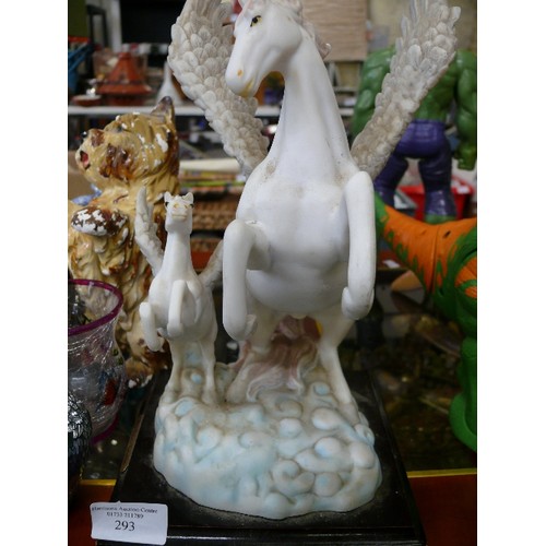 293 - LARGE COLLECTION OF VARIOUS GOOD QUALITY ANIMAL ORNAMENTS HORSES, SWANS, POLAR BEARS, DOGS ETC PLUS ... 