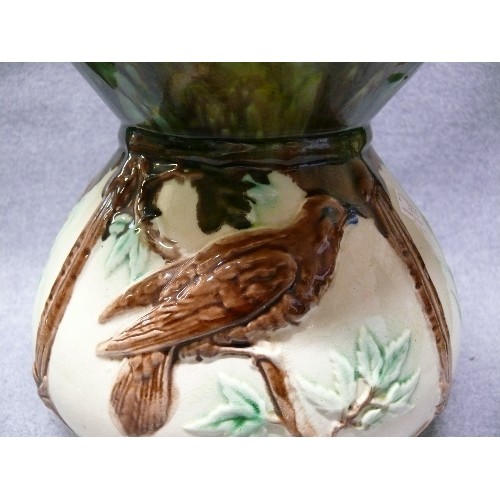 29 - ANTIQUE MAJOLICA BIRD VASE