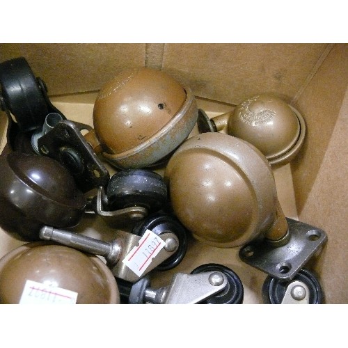 362A - BOX OF FURNITURE CASTORS & WHEELS INCLUDING LARGE BALL CASTORS BY ARCHIBALD KENDRICK.