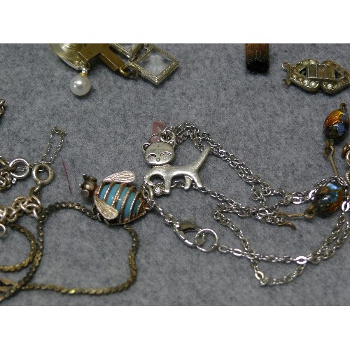 16 - A DISH OF JEWELLERY MIXED LOT OF SILVER CHAINS, CROSS, EARRINGS  A REAL LITTLE TREASURE TROVE.